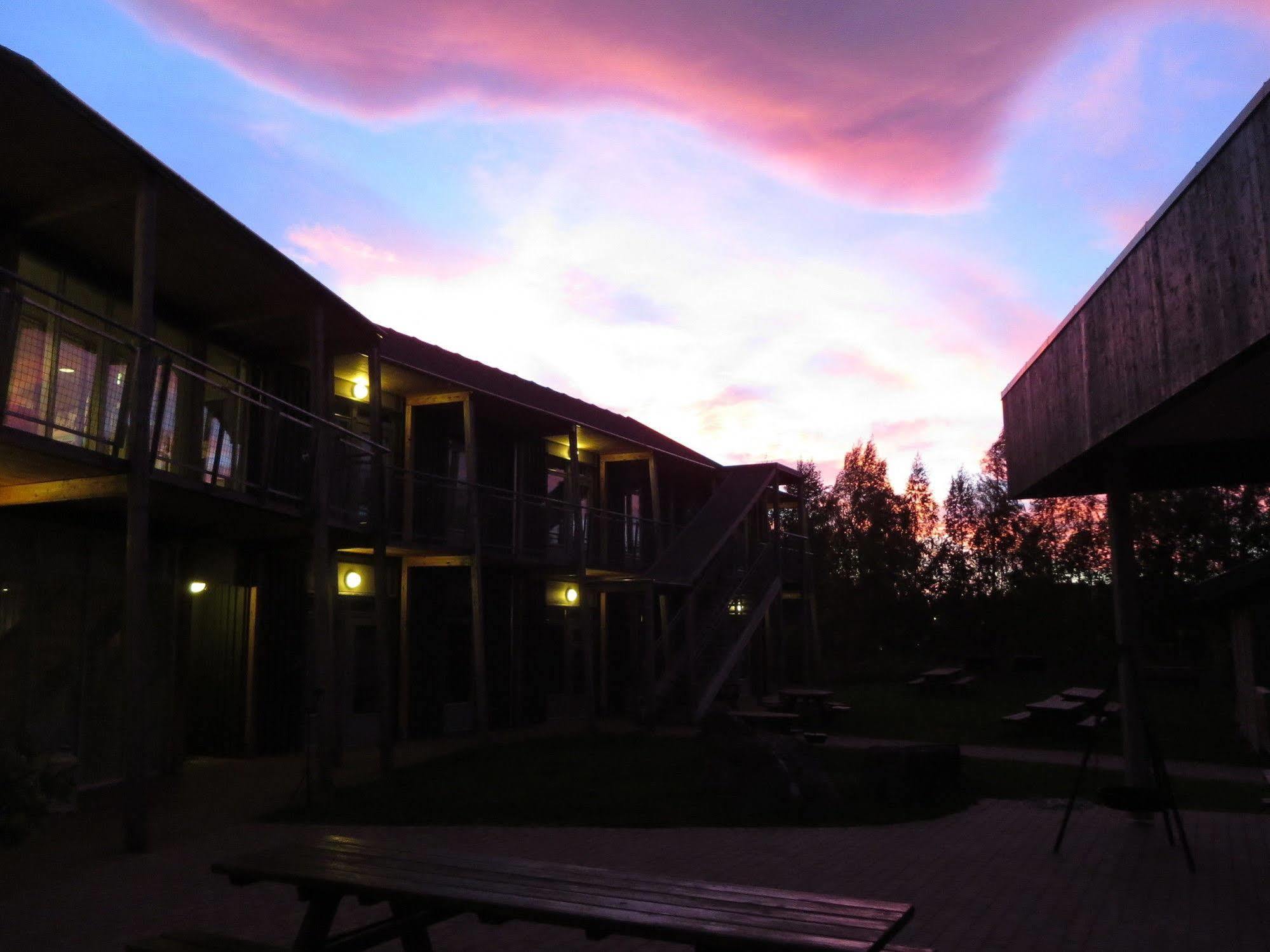 Vikingskipet Hotell ハーマル エクステリア 写真